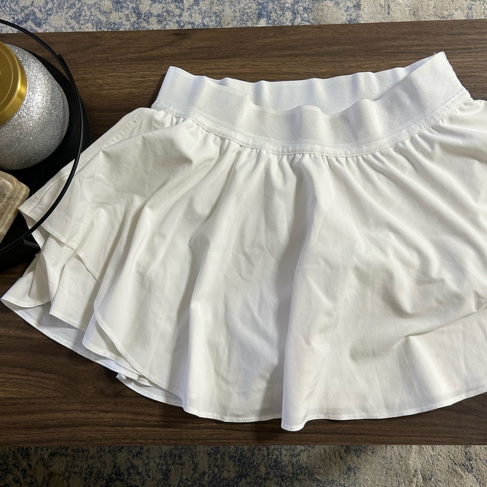 Lululemon Court Rival High-Rise Skirt Size 8